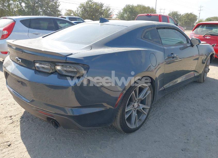 Photo 4 of 2019 Chevrolet Camaro 1LT (VIN 1G1FB1RS1K0159734)