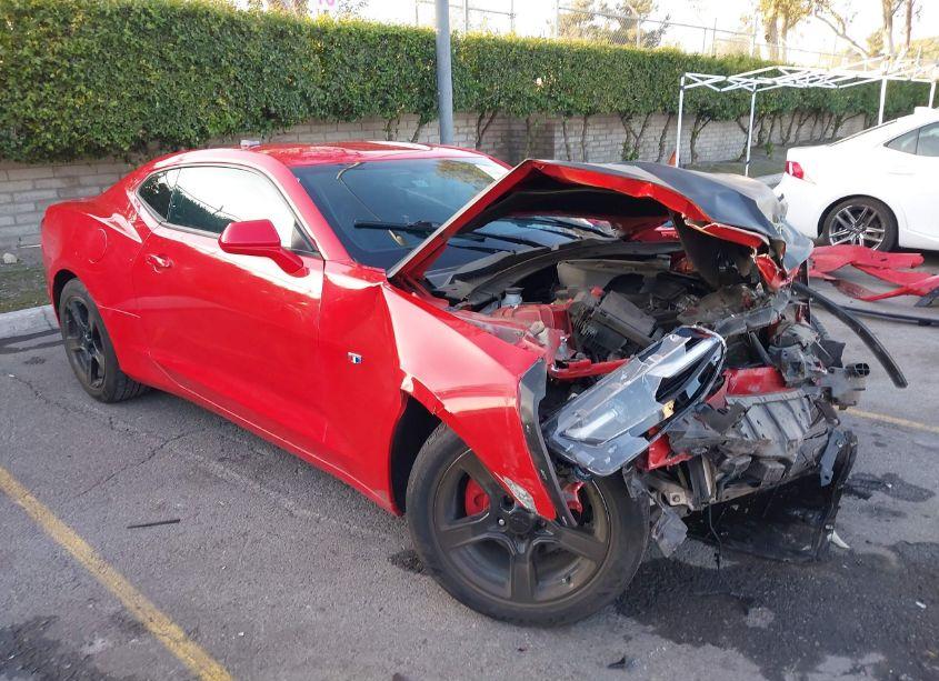 2021 Chevrolet Camaro RWD 1LT (VIN 1G1FB1RS1M0104042) main photo