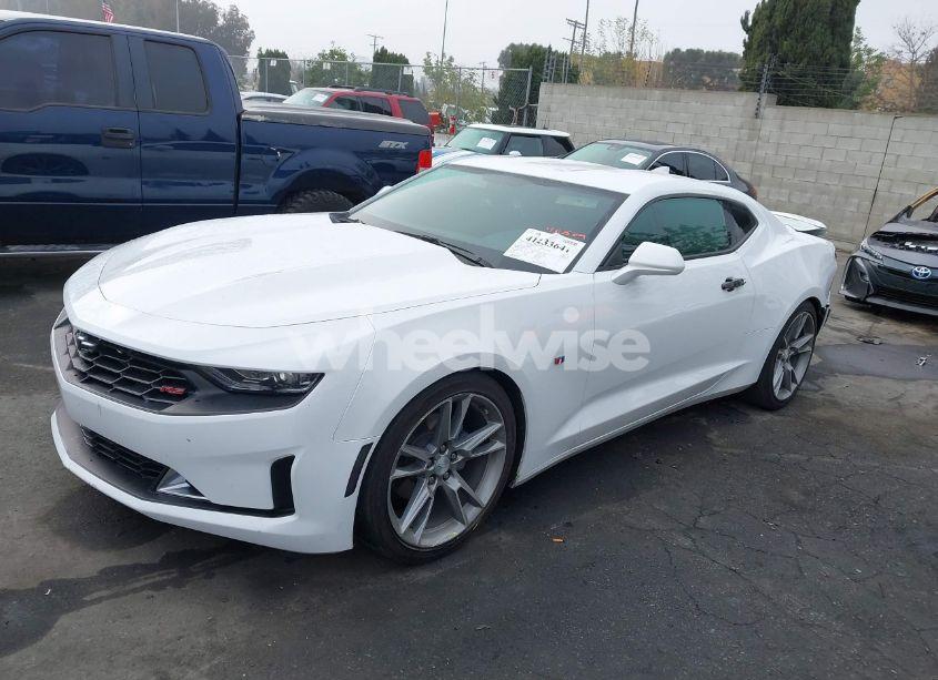 Photo 2 of 2021 Chevrolet Camaro RWD 1LT (VIN 1G1FB1RS1M0138675)