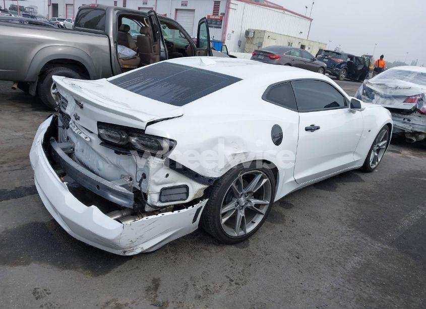 Photo 4 of 2021 Chevrolet Camaro RWD 1LT (VIN 1G1FB1RS1M0138675)