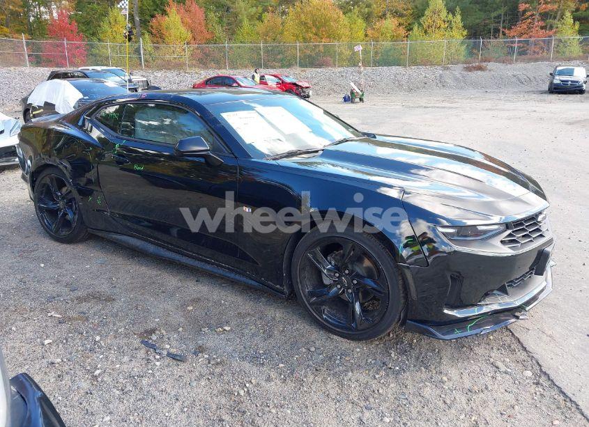 2023 Chevrolet Camaro RWD 1LT (VIN 1G1FB1RS1P0122741) main photo