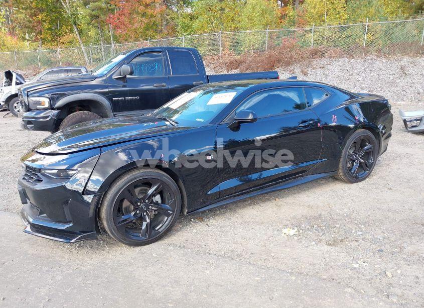 Photo 2 of 2023 Chevrolet Camaro RWD 1LT (VIN 1G1FB1RS1P0122741)