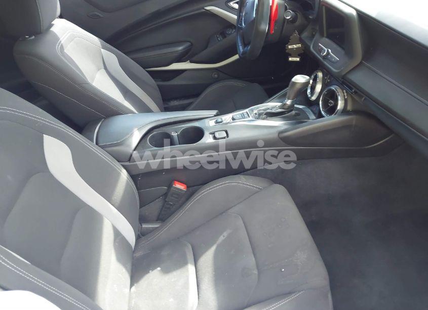 Photo 5 of 2023 Chevrolet Camaro RWD 1LT (VIN 1G1FB1RS1P0122741)