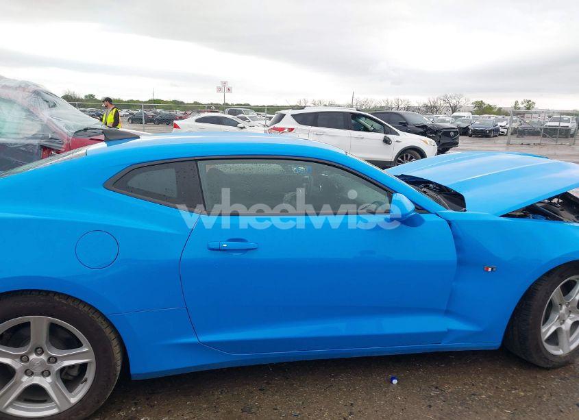 Photo 13 of 2023 Chevrolet Camaro (VIN 1G1FB1RS1P0140463)