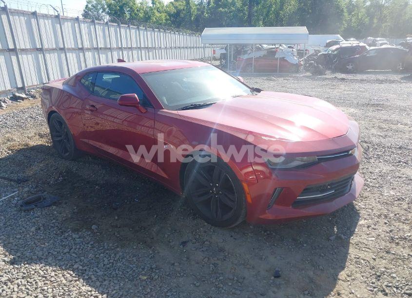 2016 Chevrolet Camaro 1LT (VIN 1G1FB1RS2G0143758) main photo