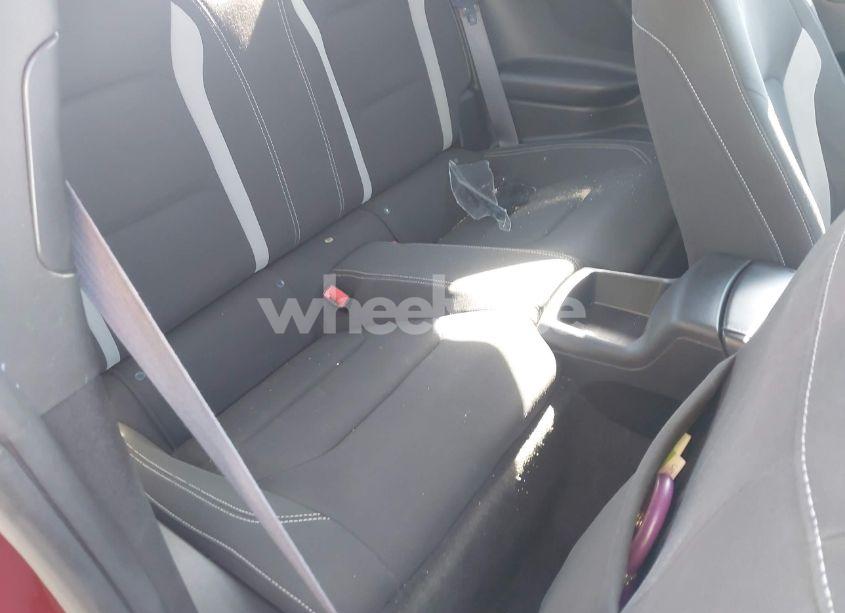 Photo 8 of 2016 Chevrolet Camaro 1LT (VIN 1G1FB1RS2G0143758)