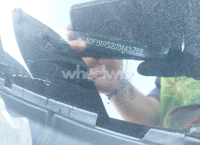 Photo 9 of 2016 Chevrolet Camaro 1LT (VIN 1G1FB1RS2G0143758)