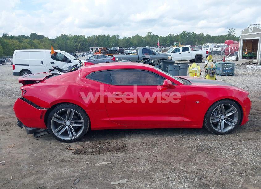 Photo 13 of 2016 Chevrolet Camaro 1LT (VIN 1G1FB1RS2G0161600)