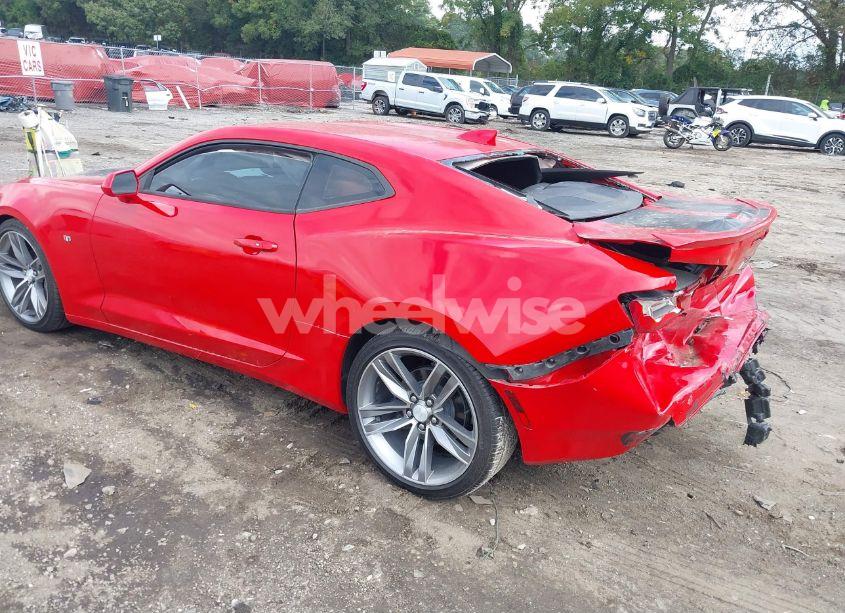 Photo 3 of 2016 Chevrolet Camaro 1LT (VIN 1G1FB1RS2G0161600)