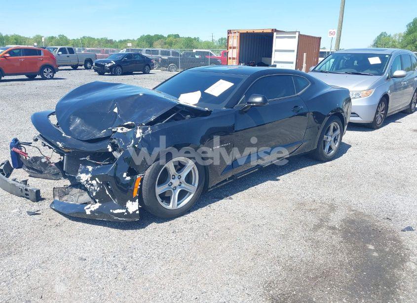 Photo 2 of 2016 Chevrolet Camaro 1LT (VIN 1G1FB1RS2G0183208)