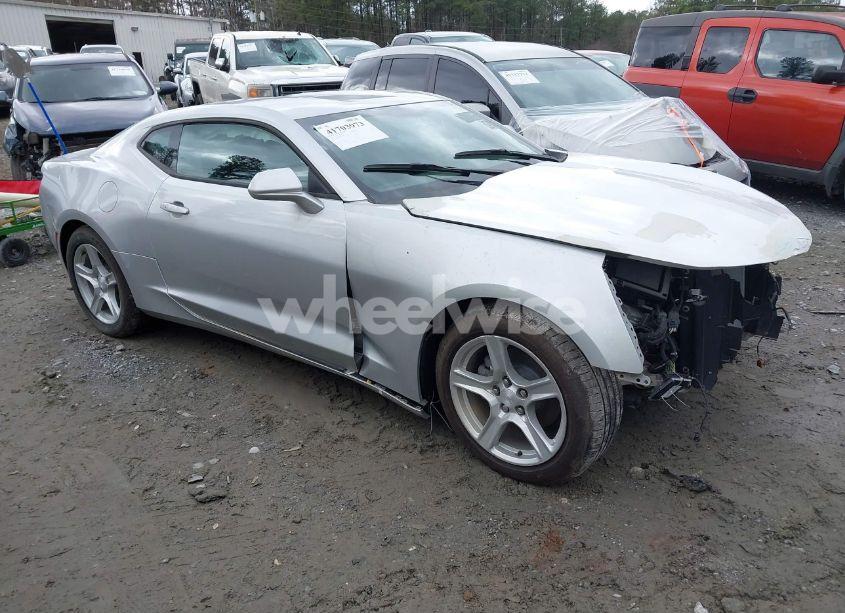 2016 Chevrolet Camaro 1LT (VIN 1G1FB1RS2G0187288) main photo