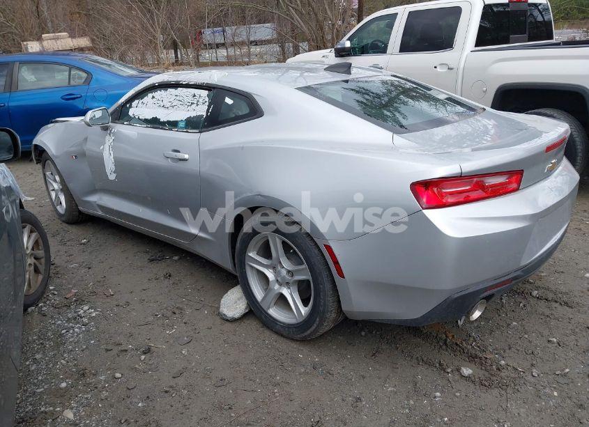 Photo 3 of 2016 Chevrolet Camaro 1LT (VIN 1G1FB1RS2G0187288)