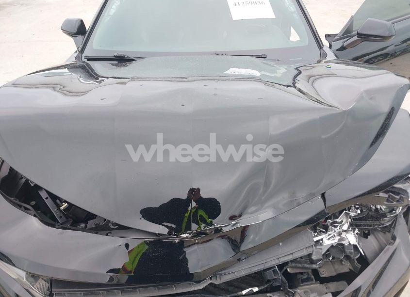 Photo 10 of 2017 Chevrolet Camaro 1LT (VIN 1G1FB1RS2H0191083)