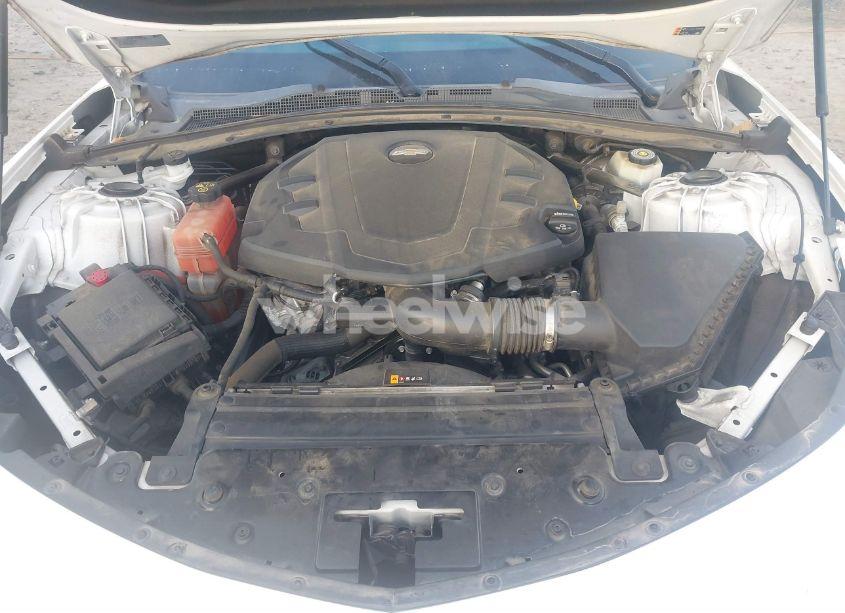 Photo 10 of 2018 Chevrolet Camaro 1LT (VIN 1G1FB1RS2J0142116)