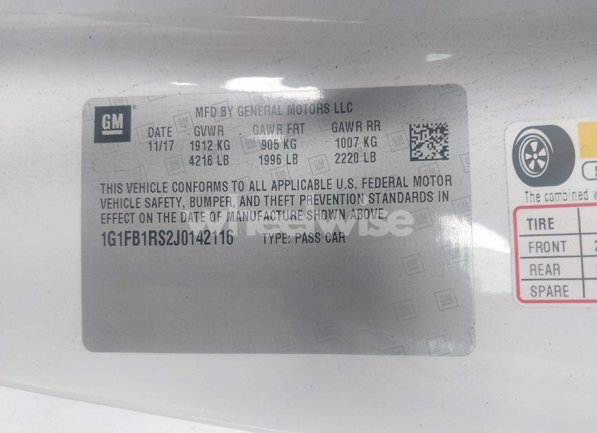 Photo 9 of 2018 Chevrolet Camaro 1LT (VIN 1G1FB1RS2J0142116)