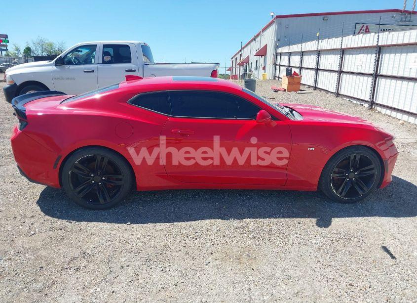Photo 14 of 2018 Chevrolet Camaro 1LT (VIN 1G1FB1RS2J0159093)