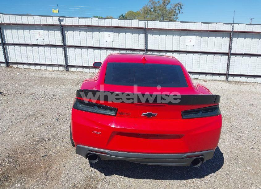 Photo 15 of 2018 Chevrolet Camaro 1LT (VIN 1G1FB1RS2J0159093)