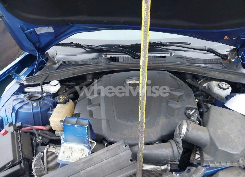 Photo 10 of 2018 Chevrolet Camaro 1LT (VIN 1G1FB1RS2J0186892)