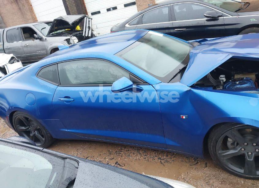 Photo 13 of 2018 Chevrolet Camaro 1LT (VIN 1G1FB1RS2J0186892)