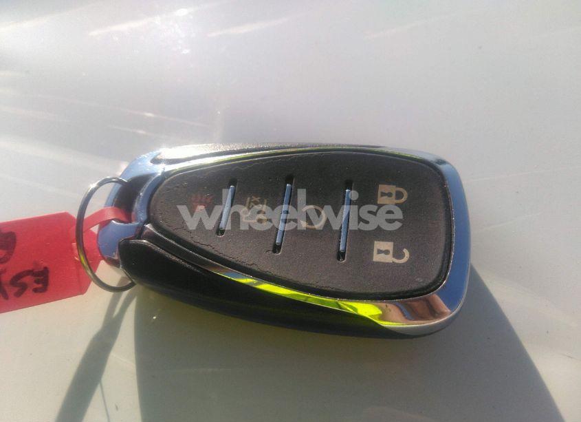 Photo 11 of 2019 Chevrolet Camaro 1LT (VIN 1G1FB1RS2K0117623)