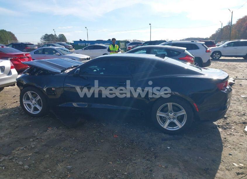 Photo 15 of 2024 Chevrolet Camaro RWD 1LT (VIN 1G1FB1RS2R0117387)