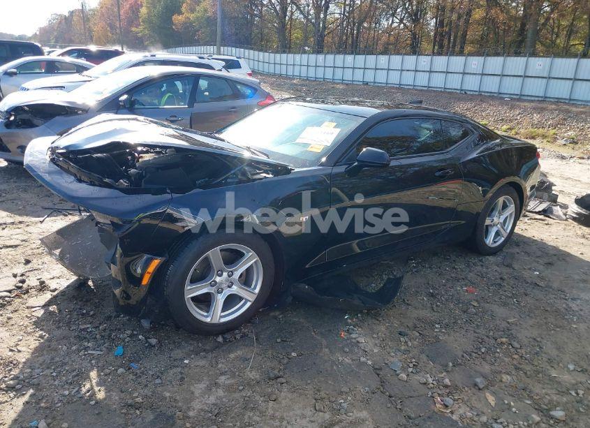 Photo 2 of 2024 Chevrolet Camaro RWD 1LT (VIN 1G1FB1RS2R0117387)