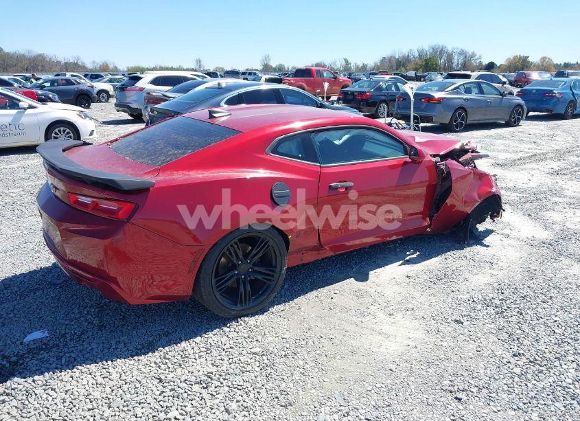Photo 4 of 2016 Chevrolet Camaro 1LT (VIN 1G1FB1RS3G0148449)