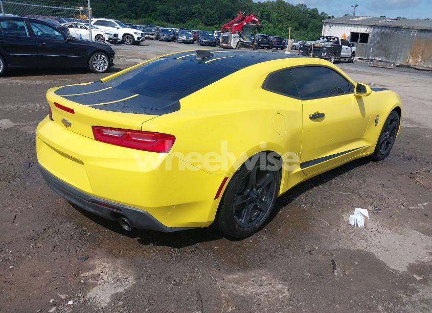 Photo 4 of 2016 Chevrolet Camaro 1LT (VIN 1G1FB1RS3G0184626)
