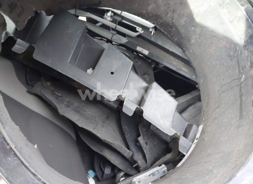 Photo 5 of 2017 Chevrolet Camaro 1LT (VIN 1G1FB1RS3H0126663)