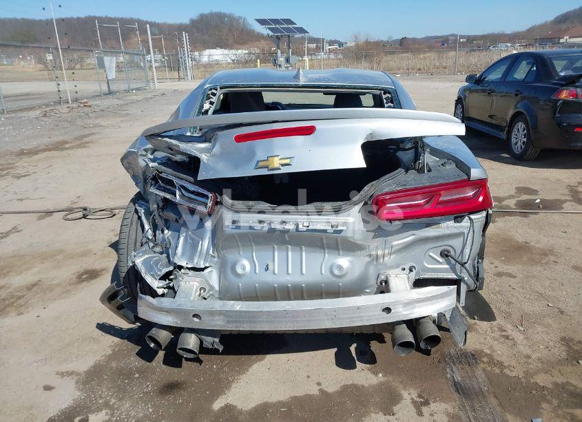 Photo 17 of 2018 Chevrolet Camaro 1LT (VIN 1G1FB1RS3J0149110)