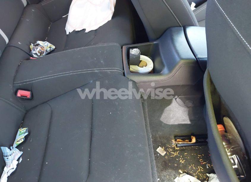 Photo 8 of 2018 Chevrolet Camaro 1LT (VIN 1G1FB1RS3J0163590)