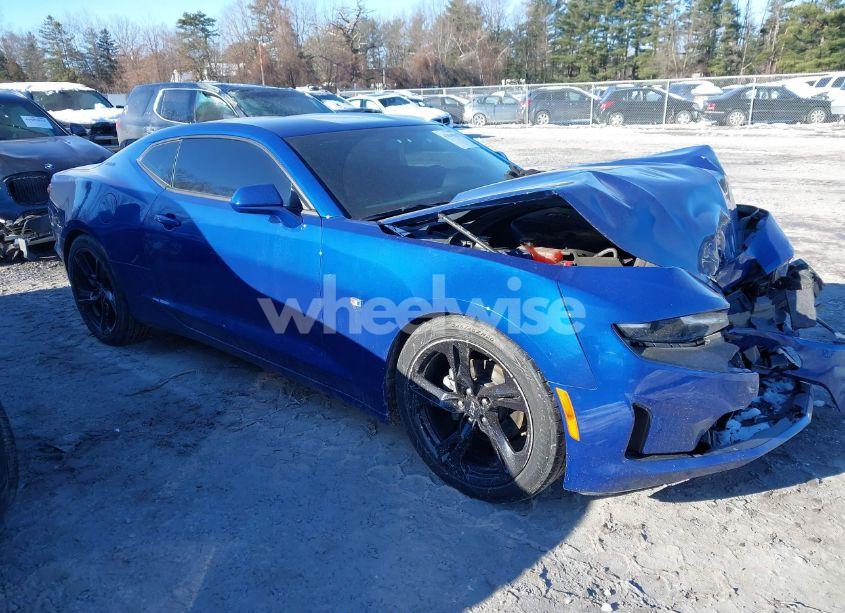 2020 Chevrolet Camaro RWD 1LT (VIN 1G1FB1RS3L0140684) main photo