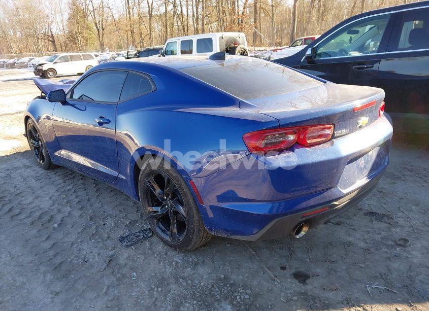 Photo 3 of 2020 Chevrolet Camaro RWD 1LT (VIN 1G1FB1RS3L0140684)