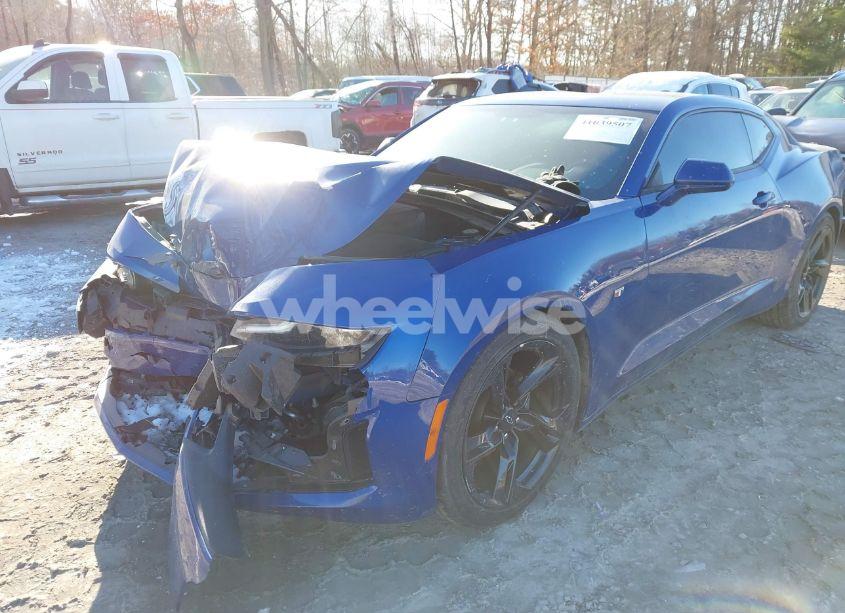 Photo 6 of 2020 Chevrolet Camaro RWD 1LT (VIN 1G1FB1RS3L0140684)