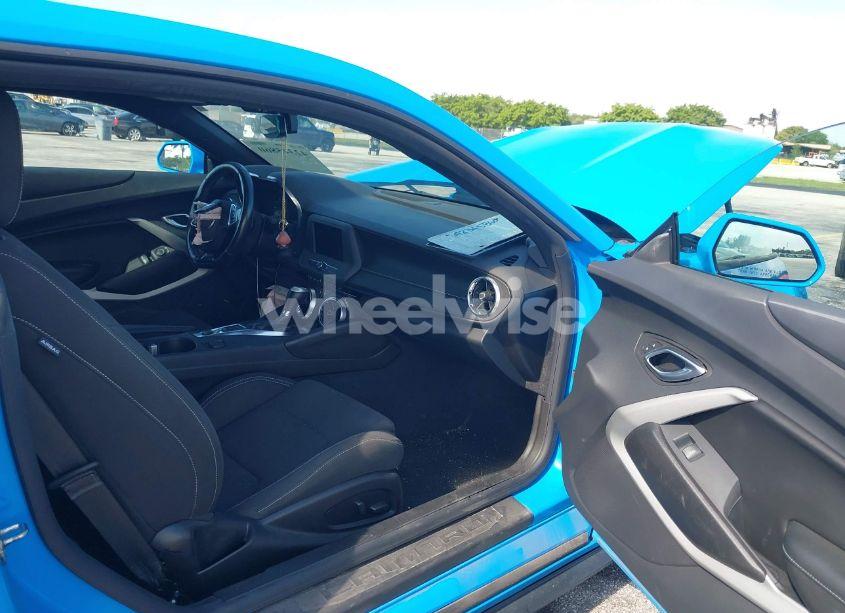 Photo 5 of 2023 Chevrolet Camaro RWD 1LT (VIN 1G1FB1RS3P0108386)