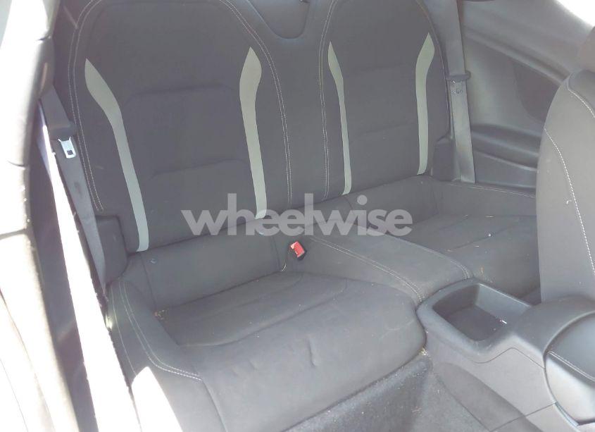 Photo 8 of 2016 Chevrolet Camaro 1LT (VIN 1G1FB1RS4G0153207)