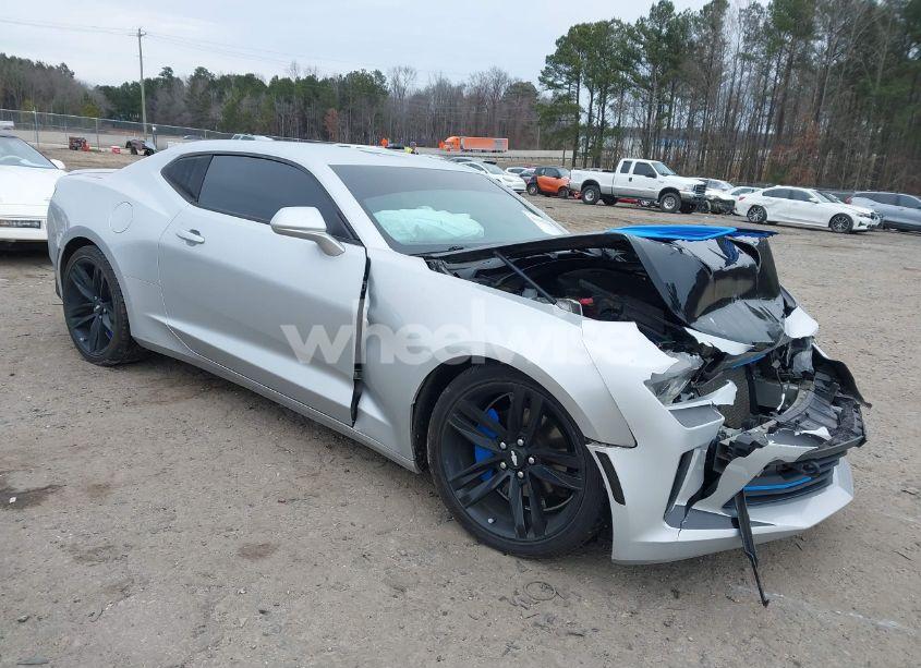 2017 Chevrolet Camaro 1LT (VIN 1G1FB1RS4H0102100) main photo