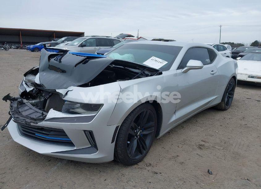 Photo 2 of 2017 Chevrolet Camaro 1LT (VIN 1G1FB1RS4H0102100)