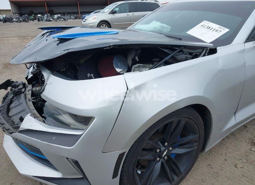 Photo 20 of 2017 Chevrolet Camaro 1LT (VIN 1G1FB1RS4H0102100)