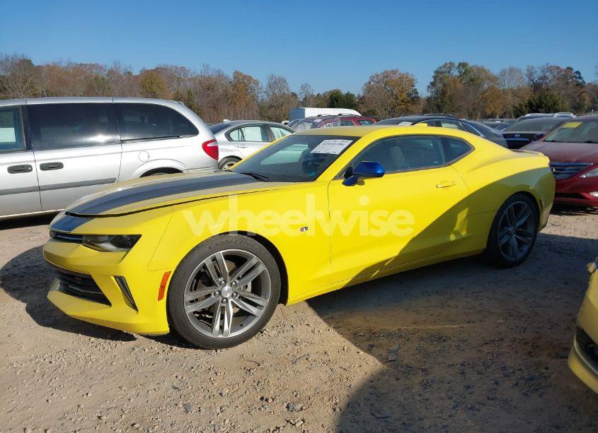 Photo 14 of 2017 Chevrolet Camaro 1LT (VIN 1G1FB1RS4H0104235)
