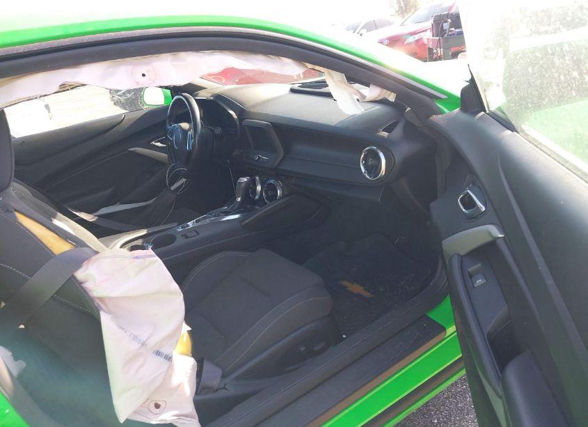 Photo 5 of 2017 Chevrolet Camaro 1LT (VIN 1G1FB1RS4H0190789)