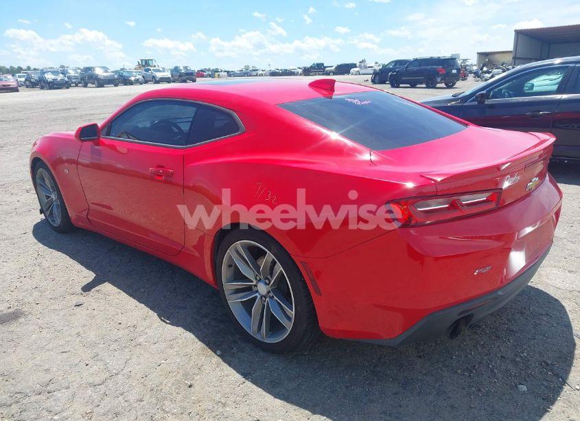 Photo 3 of 2017 Chevrolet Camaro 1LT (VIN 1G1FB1RS4H0201483)