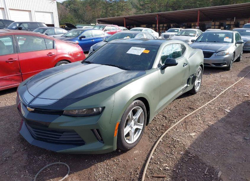 Photo 2 of 2017 Chevrolet Camaro 1LT (VIN 1G1FB1RS4H0205789)