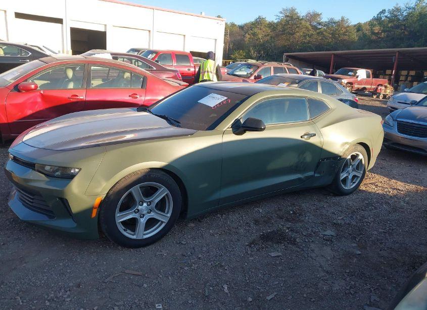 Photo 6 of 2017 Chevrolet Camaro 1LT (VIN 1G1FB1RS4H0205789)