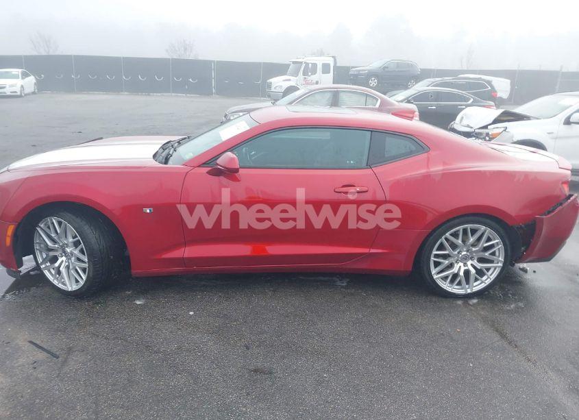 Photo 14 of 2018 Chevrolet Camaro 1LT (VIN 1G1FB1RS4J0128301)