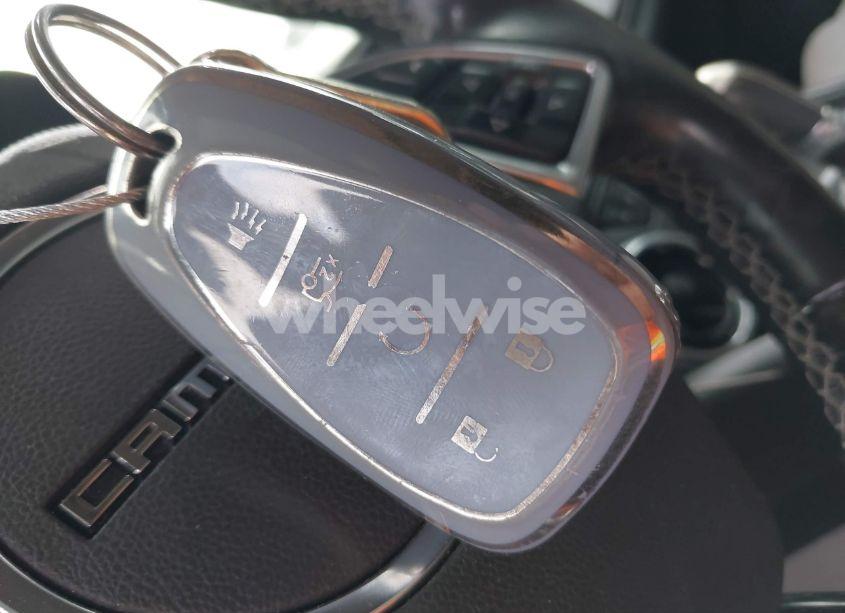 Photo 11 of 2018 Chevrolet Camaro 1LT (VIN 1G1FB1RS4J0133496)