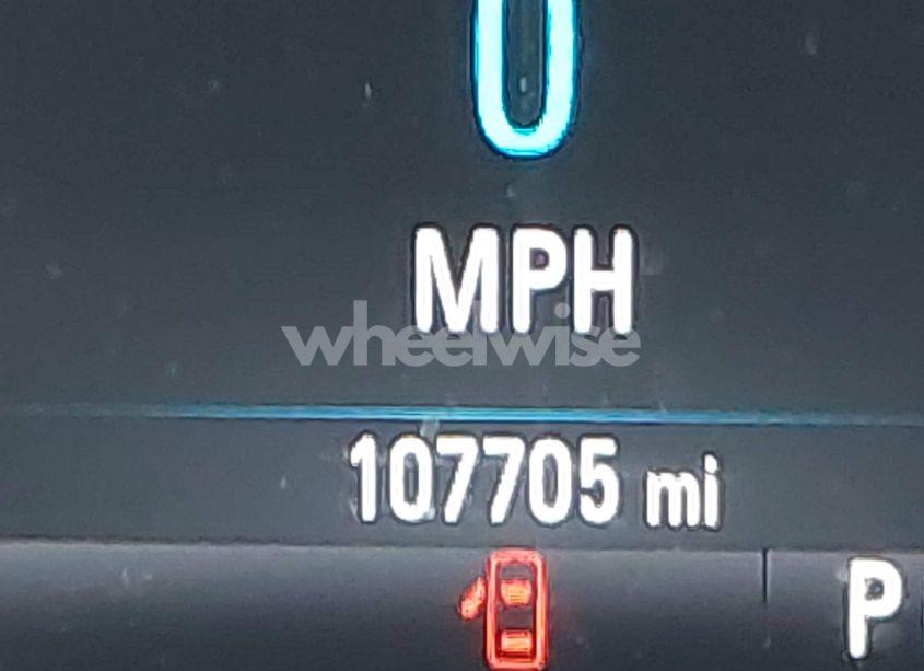 Photo 16 of 2018 Chevrolet Camaro 1LT (VIN 1G1FB1RS4J0133496)