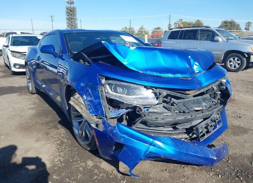 2018 Chevrolet Camaro 1LT (VIN 1G1FB1RS4J0135328) main photo
