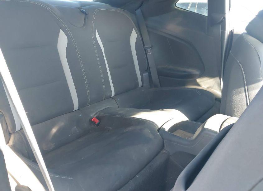 Photo 8 of 2018 Chevrolet Camaro 1LT (VIN 1G1FB1RS4J0135328)