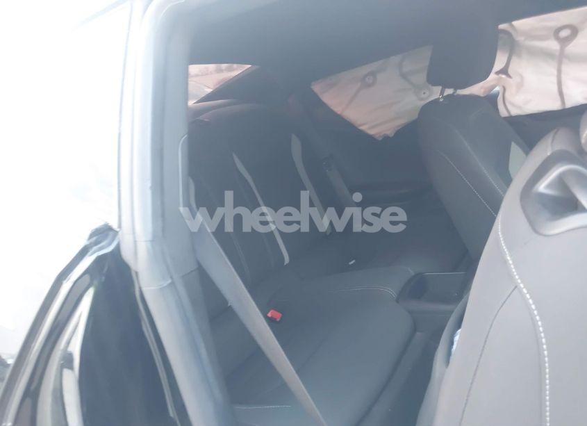 Photo 8 of 2018 Chevrolet Camaro 1LT (VIN 1G1FB1RS4J0137418)